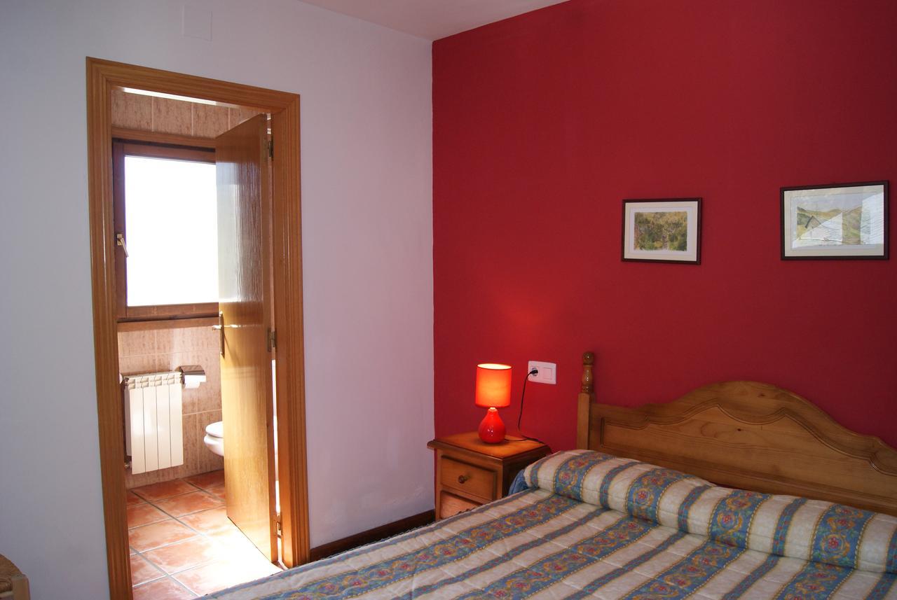 Hotel Pensio Samarra Ribera de Cardós Exterior foto
